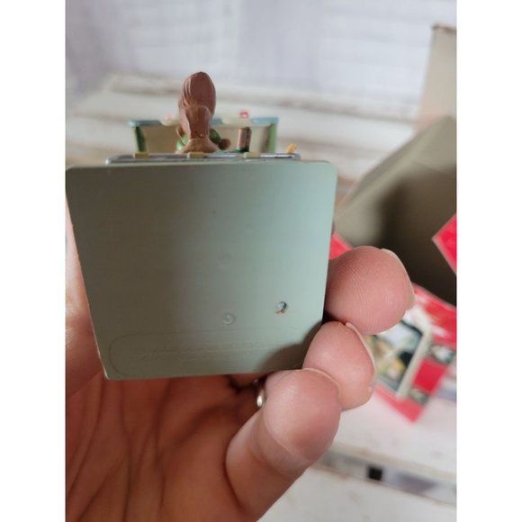 Enesco Santa's sweet Yuletide Fair ornament candies 1990 second edition - Picture 10 of 10